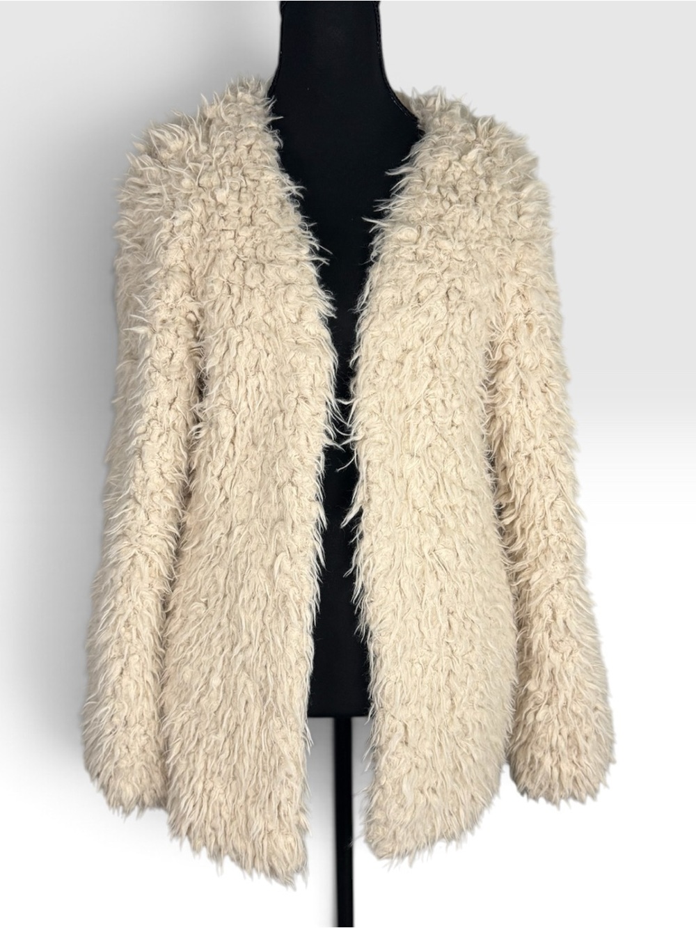 Ambiance Outerwear Cream Shaggy Faux Fur Teddy Coat Jacket M